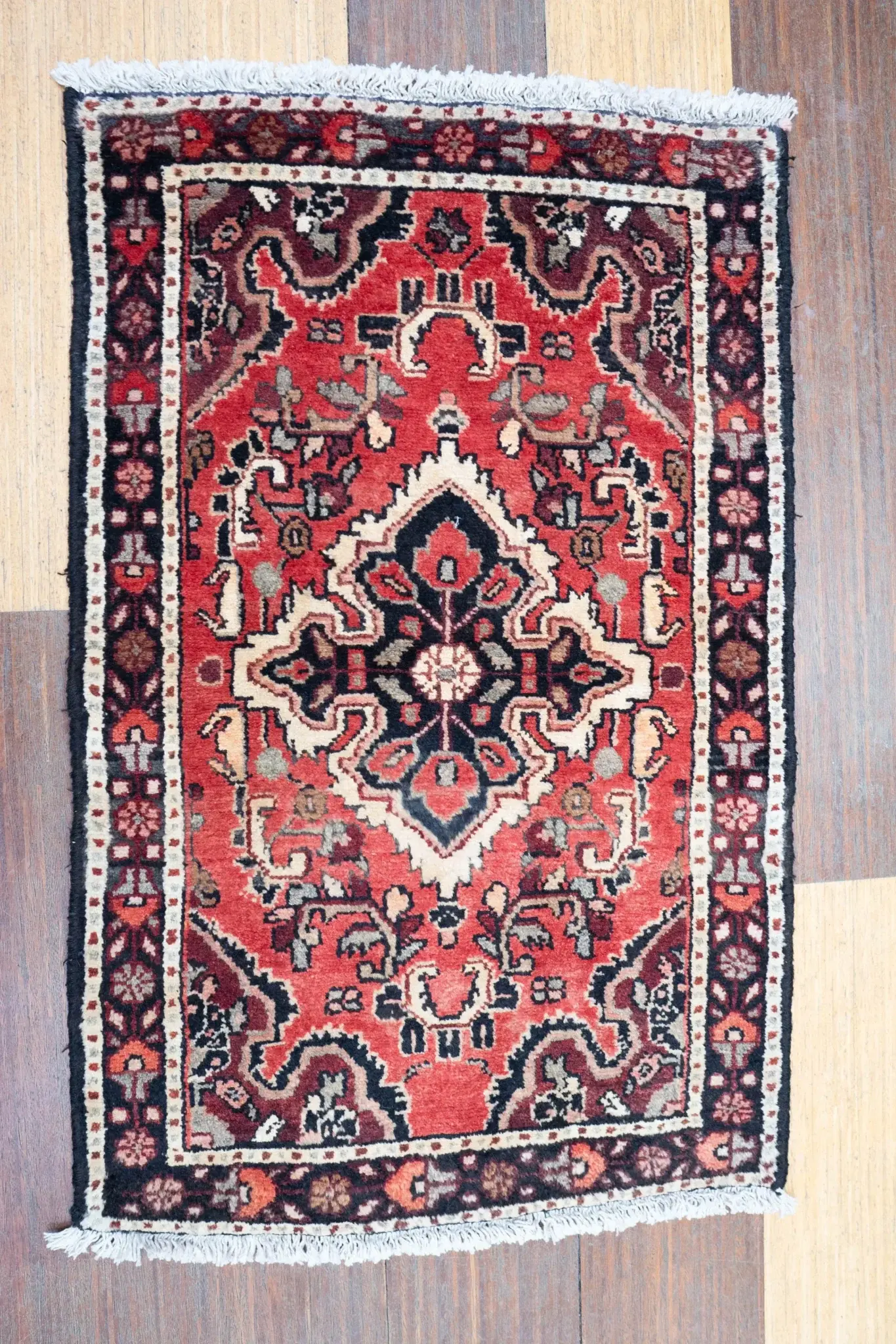 Hamdan Rug 2.2 × 3.4 View 4