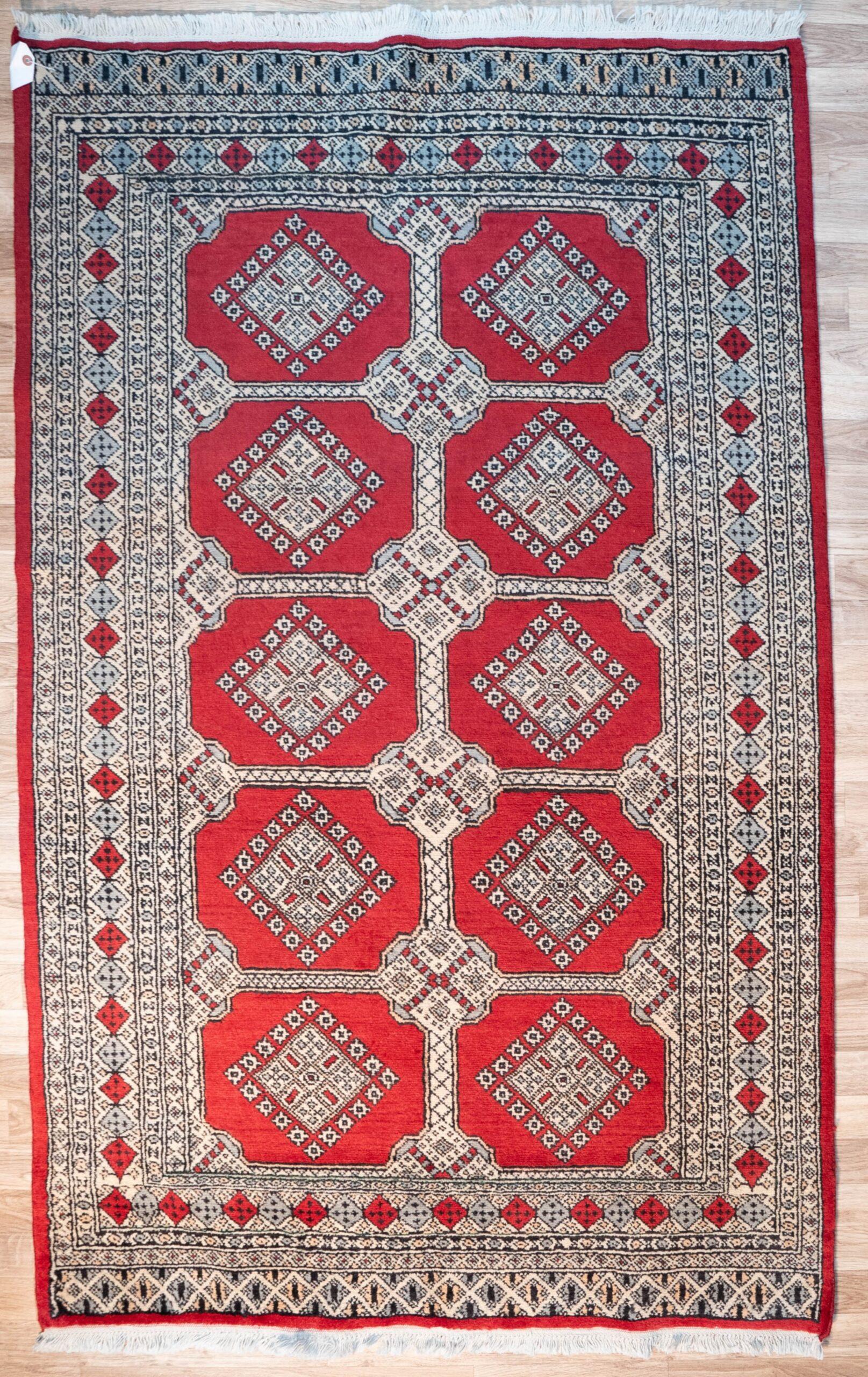 Bokhara Wool Rug 4.1'x6.1' View 1