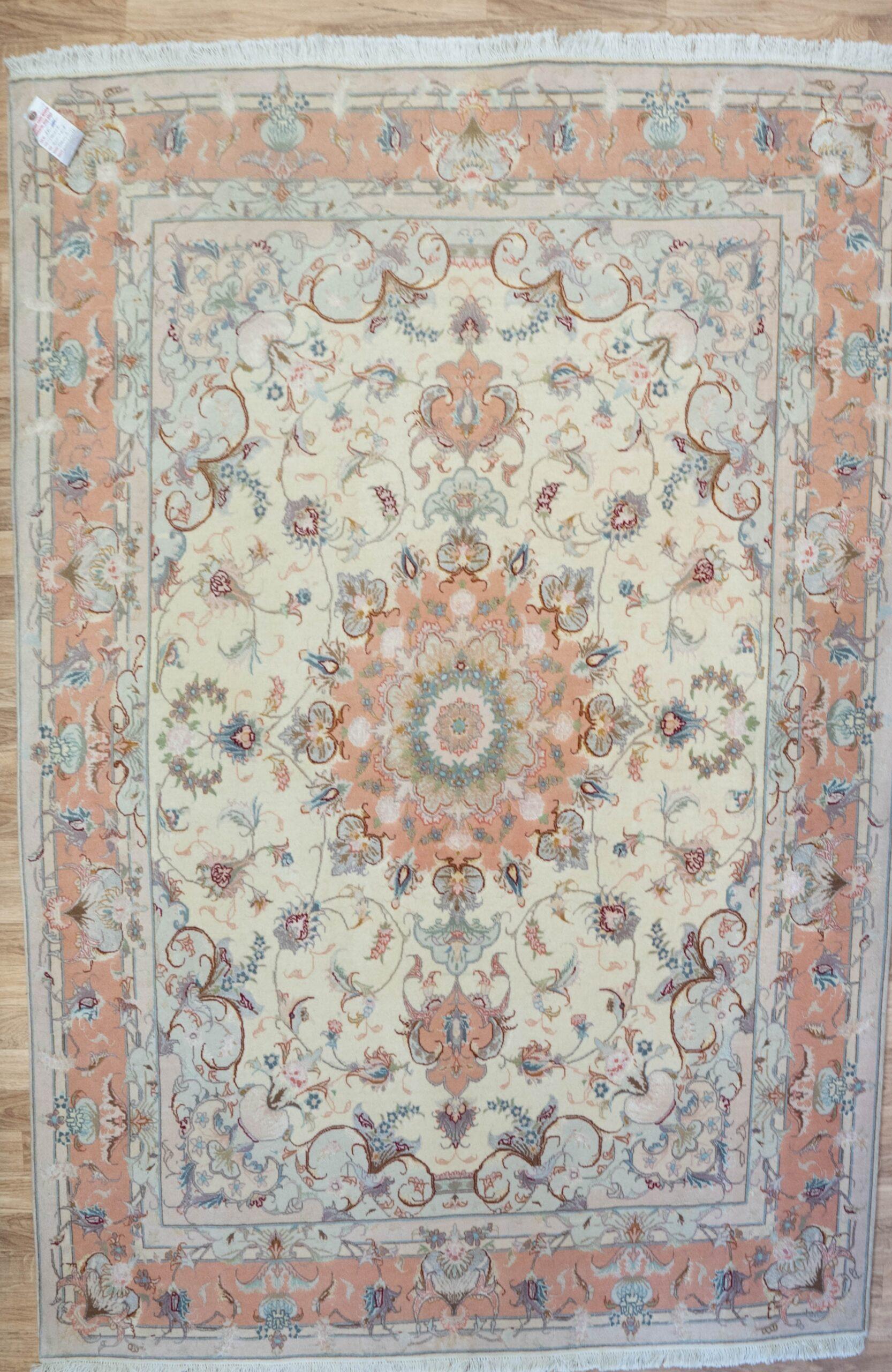 Tabriz Wool silk Rug 5'x6.7'