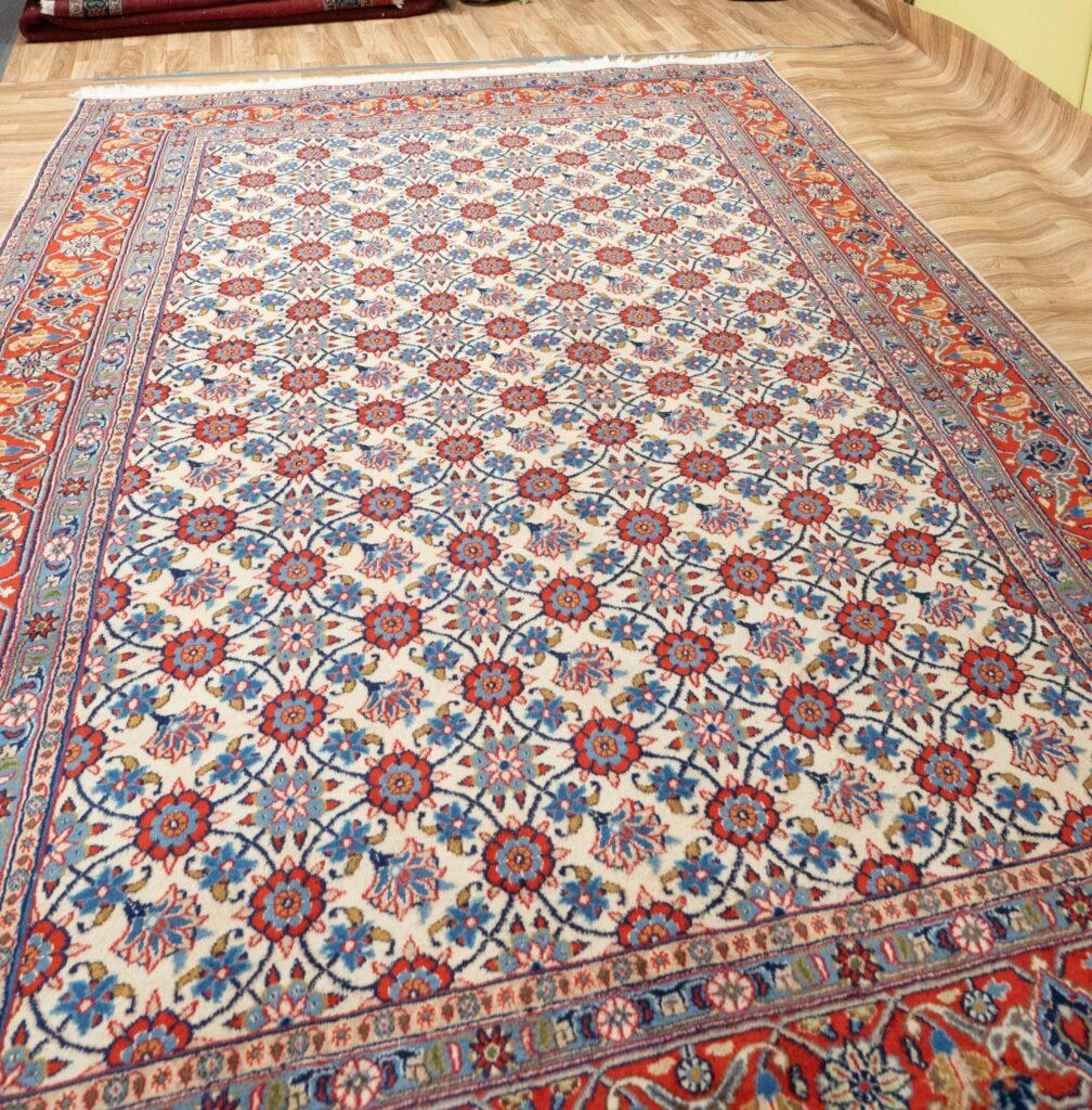 Veramen Wool Rug 6.8x9.8 View 3