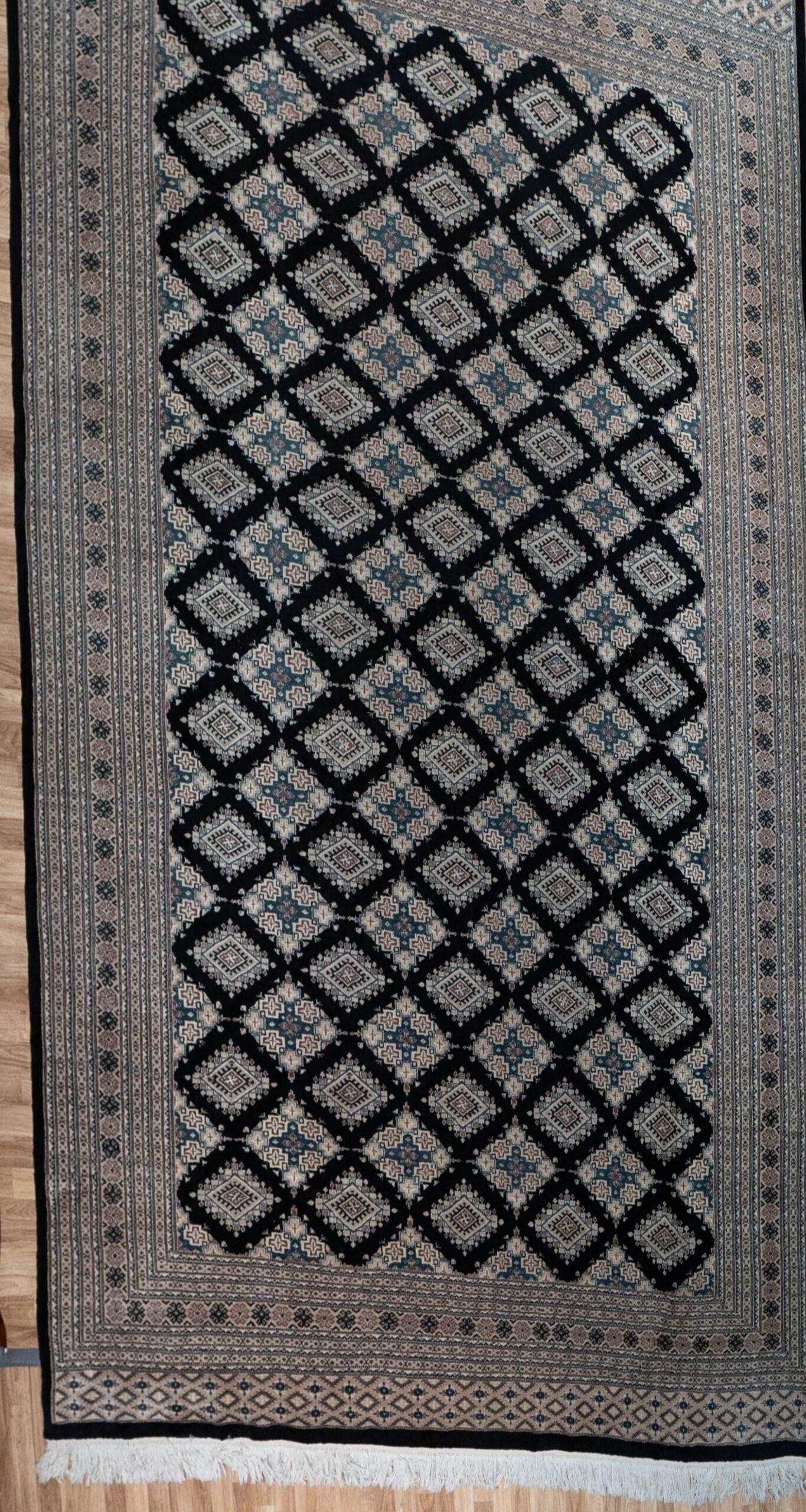 Bokhara Wool Silk Rug 9'x12'