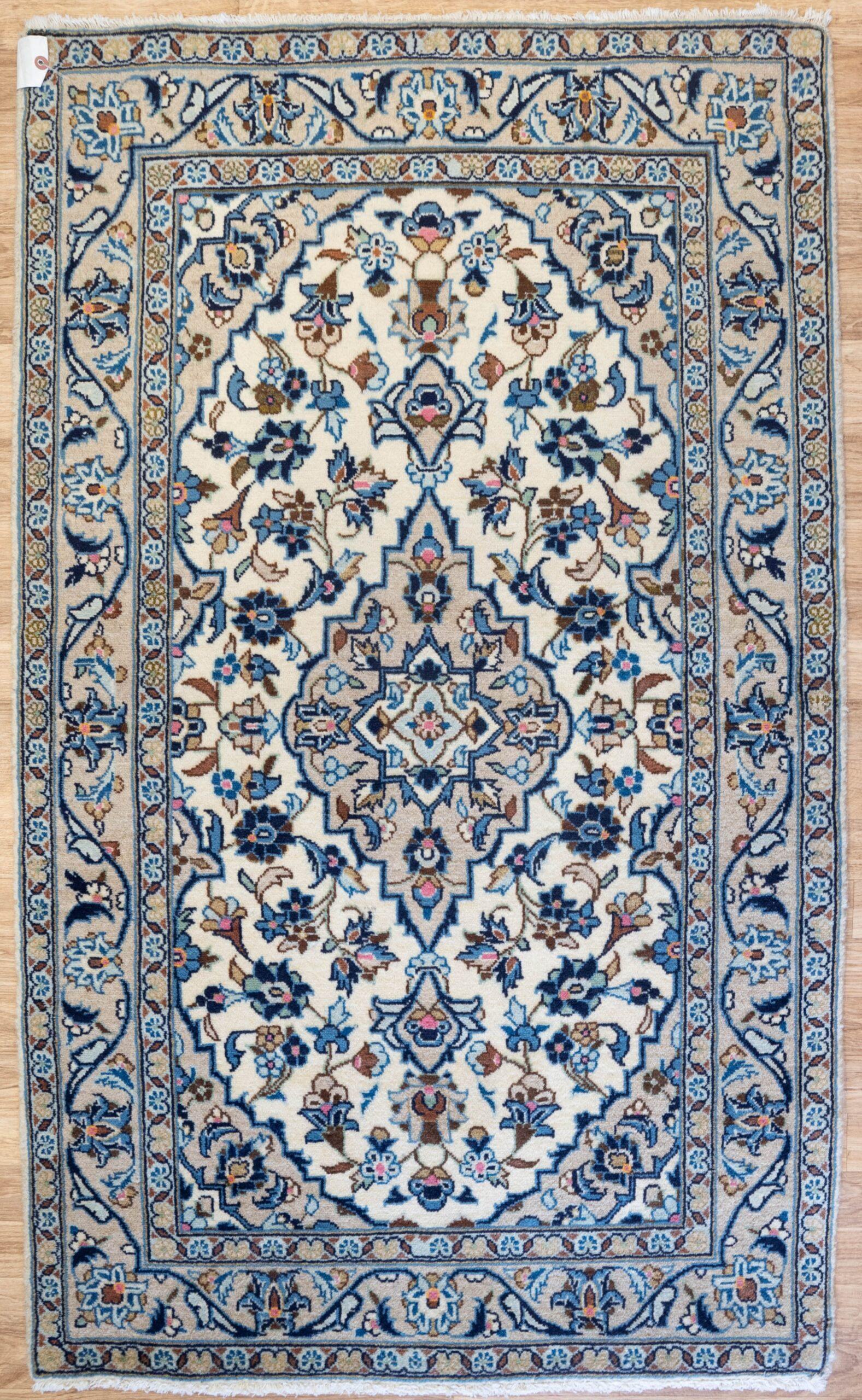 Kashan Wool Rug 3'x5' View 1