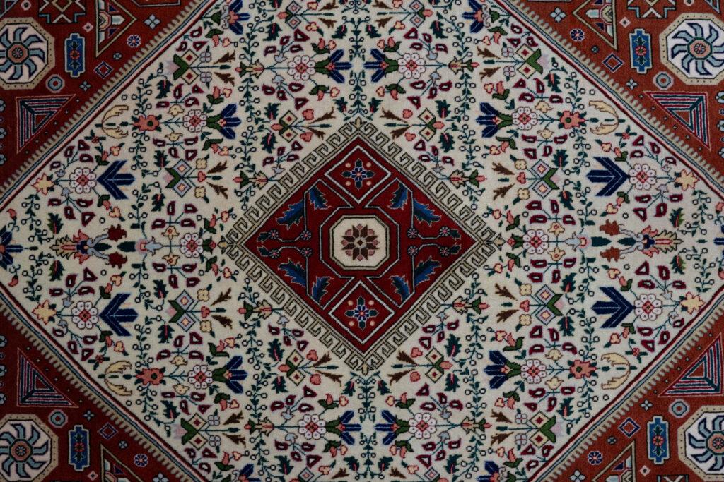 Tabriz Wool Rug 6.9x9.9 View 2