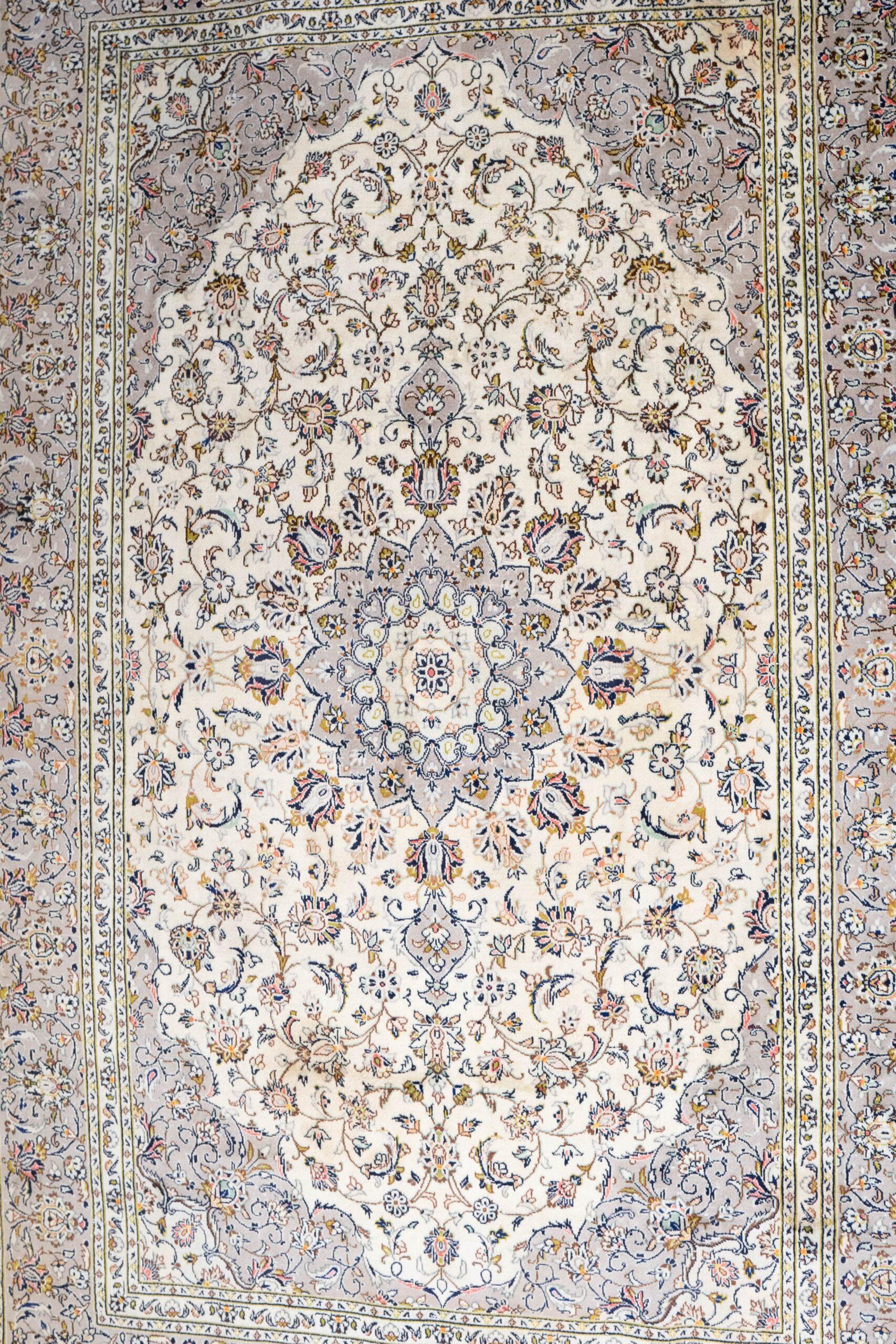 Kashan Rug 8.5'x11.5'