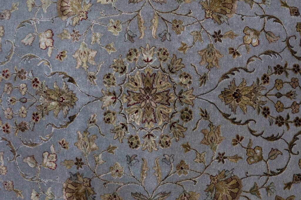 Tabriz Wool Rug 9.4'x12.4' View 3