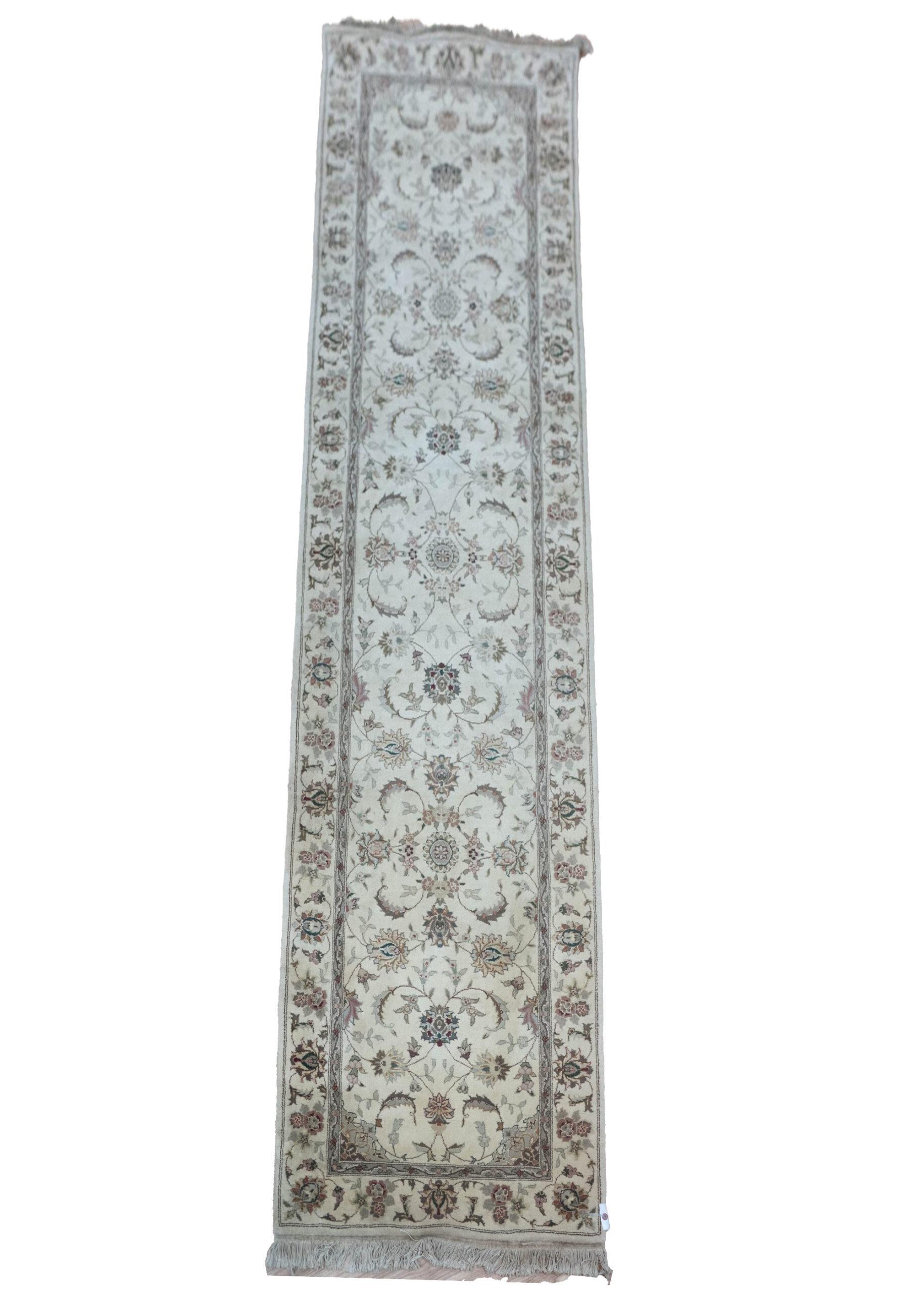 Kashan Wool Runner 2.6x10
