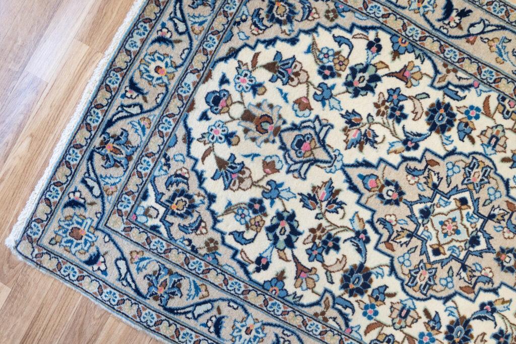 Kashan Wool Rug 3'x5' View 5