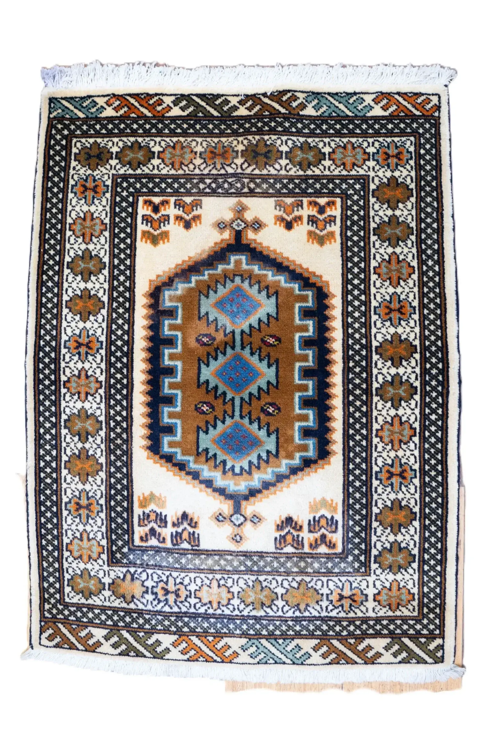 Turkmen Rug 2.2’x2.11′