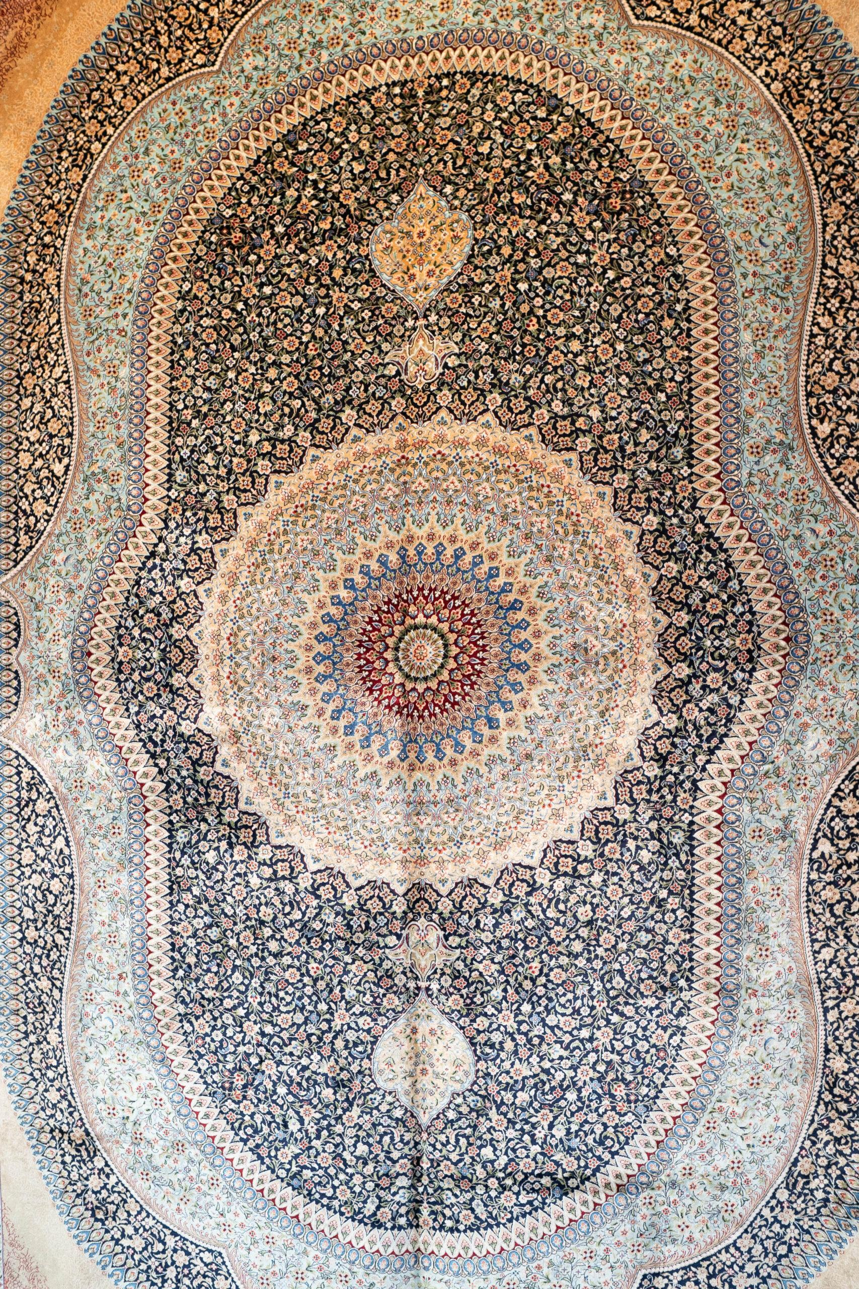 Qum Rug 6.8x9.8 View 4