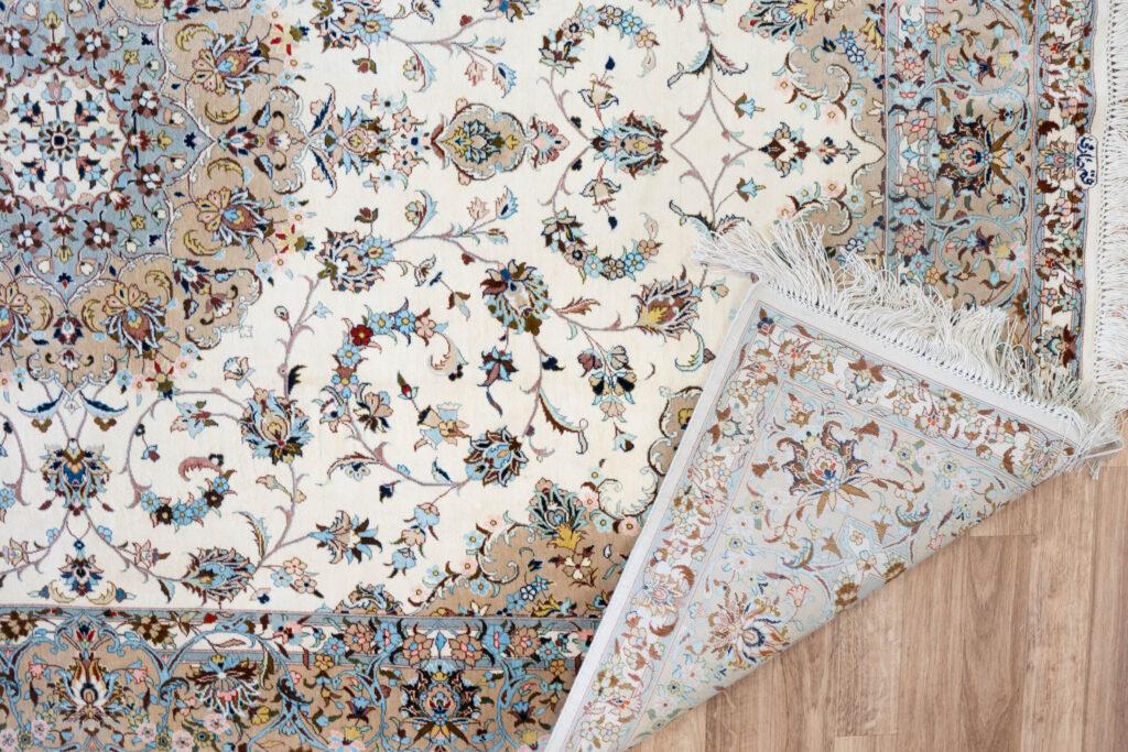 Qum Design pure silk Rug 4.6'x6.8' View 4