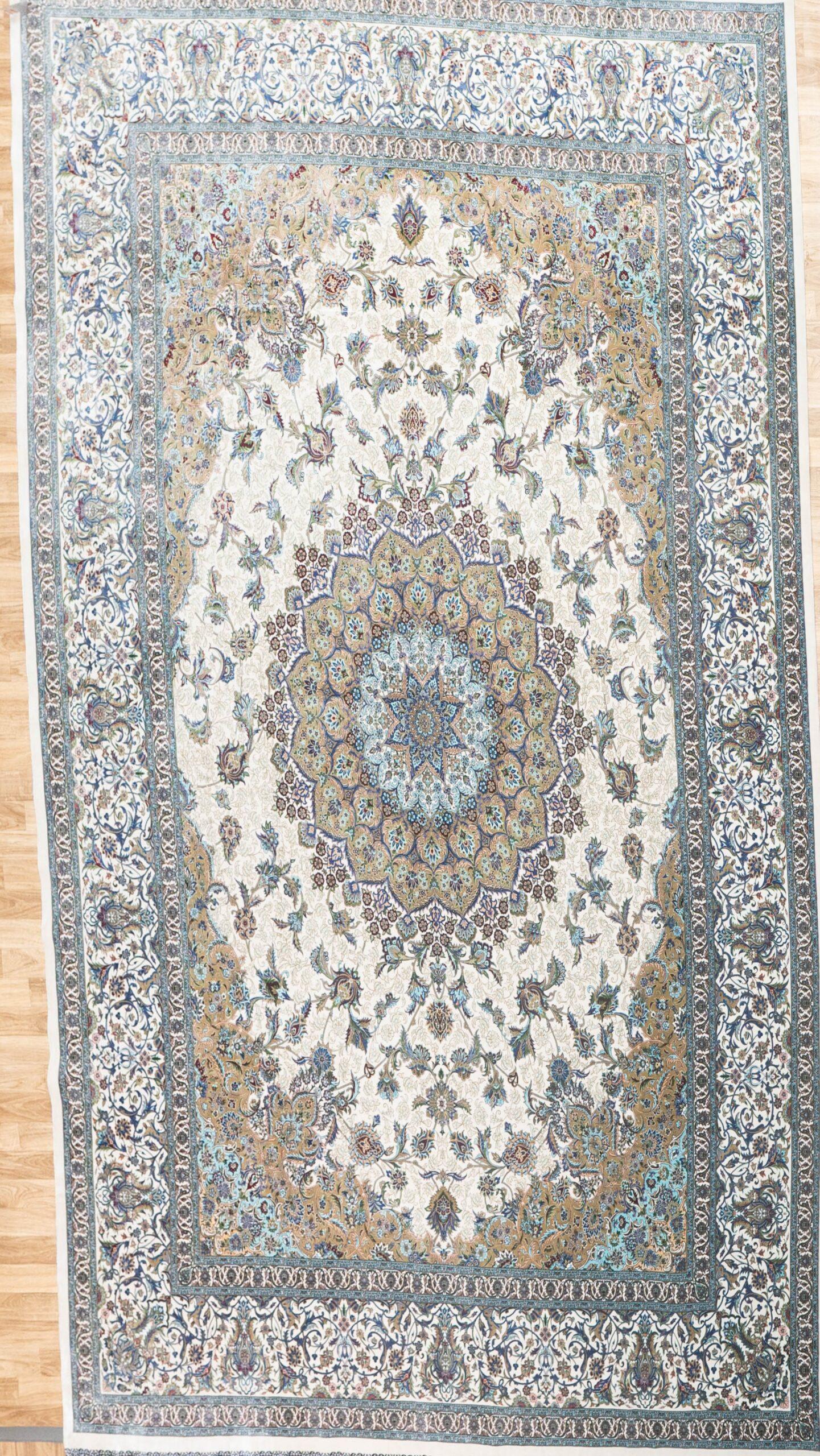 Qum Design Silk Rug 8.2'x11.4'