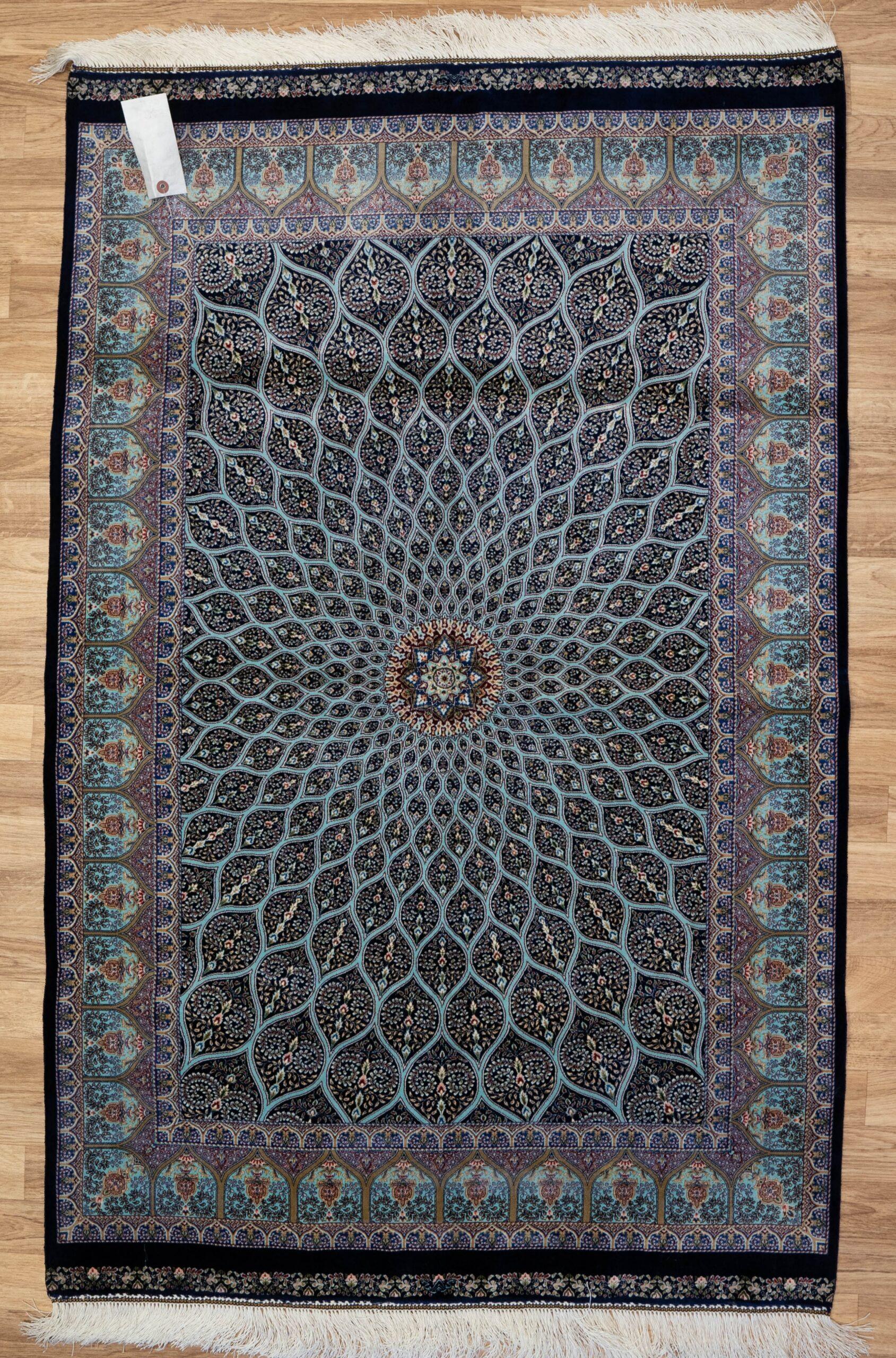 Qum Design Silk Rug 3'x5'