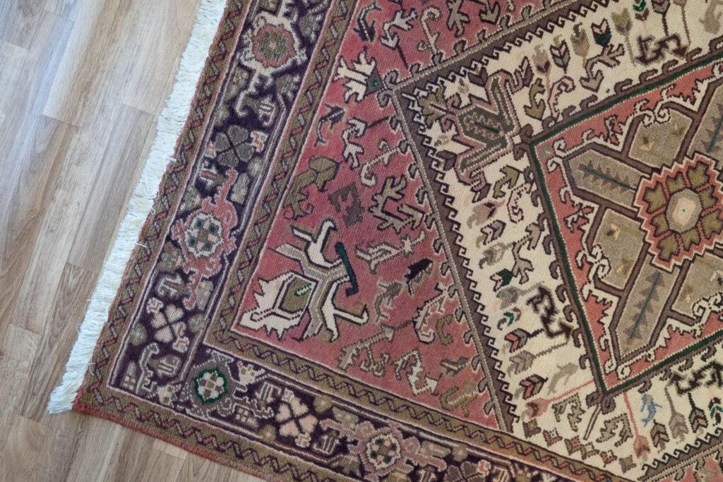 Heriz Wool rug 4.9'x6.8' View 3