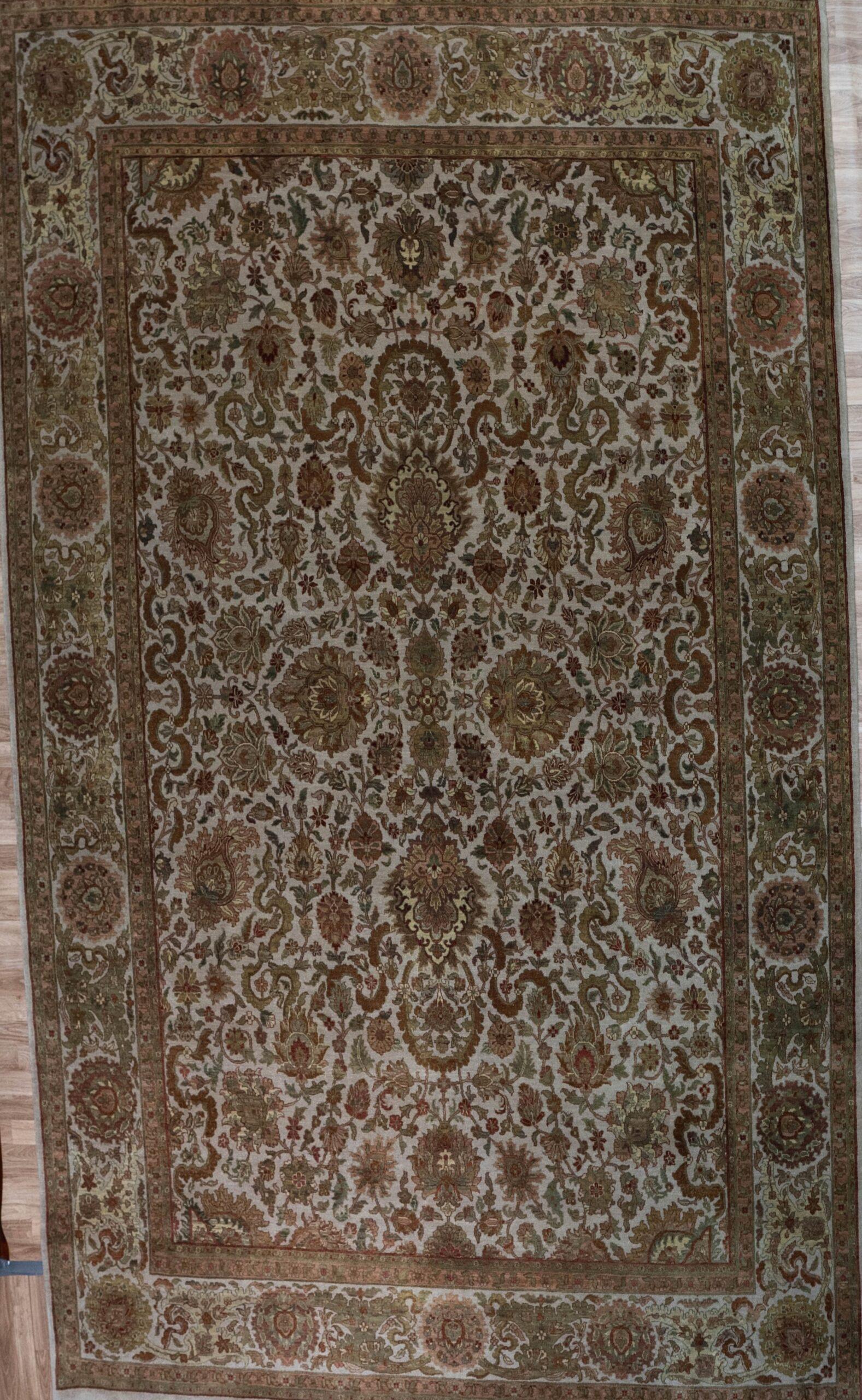 Moud Wool Pile Rug 9'x12'