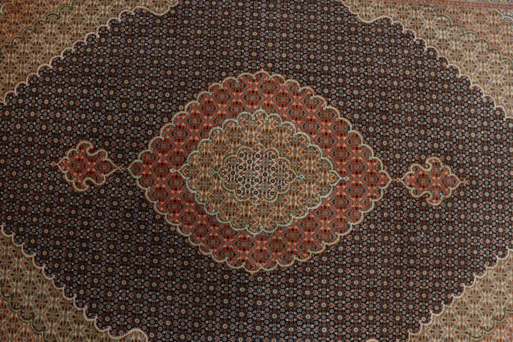 Tabriz Wool Silk Rug 6.9'x9.9' View 3