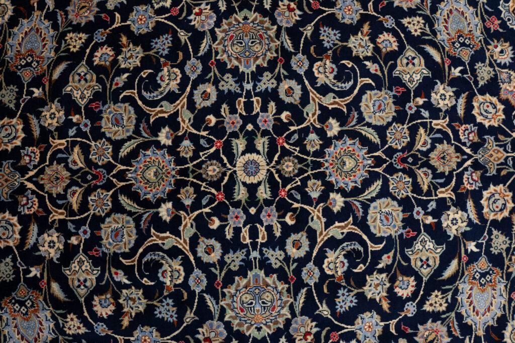 Kashan Wool Rug 7.1'x10.5' View 2