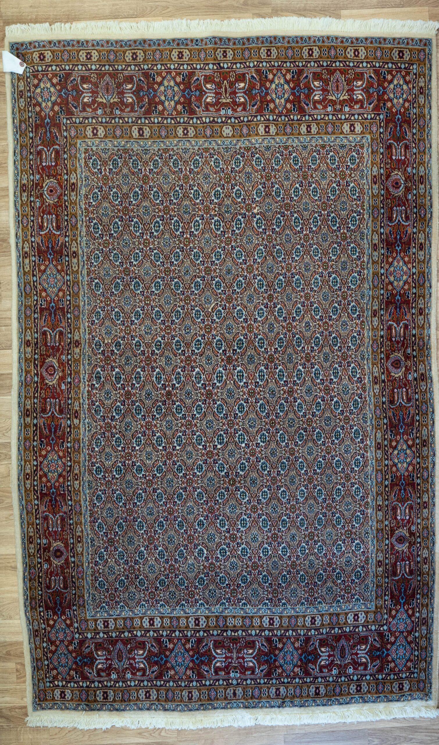 Moud Wool Silk Rug 5'x7' View 1