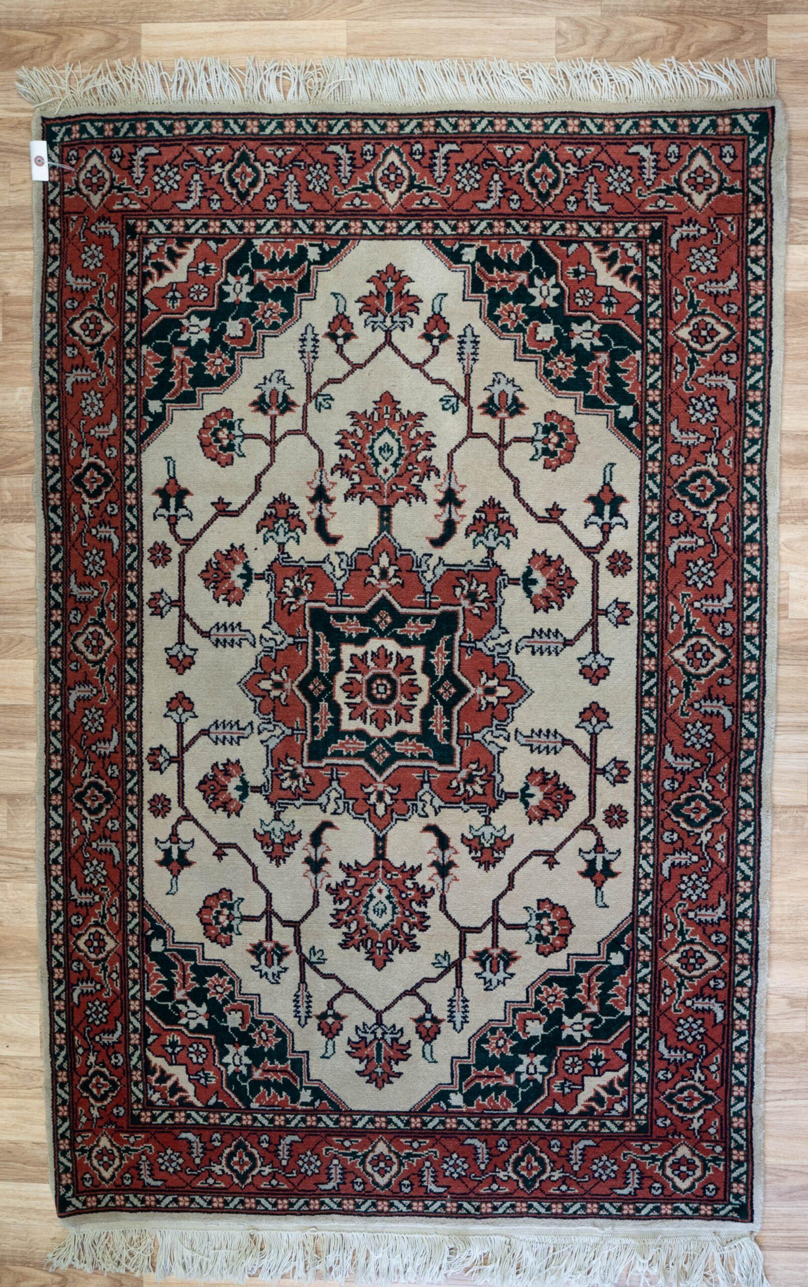 Tabriz Wool Rug 3.6'x5.5'
