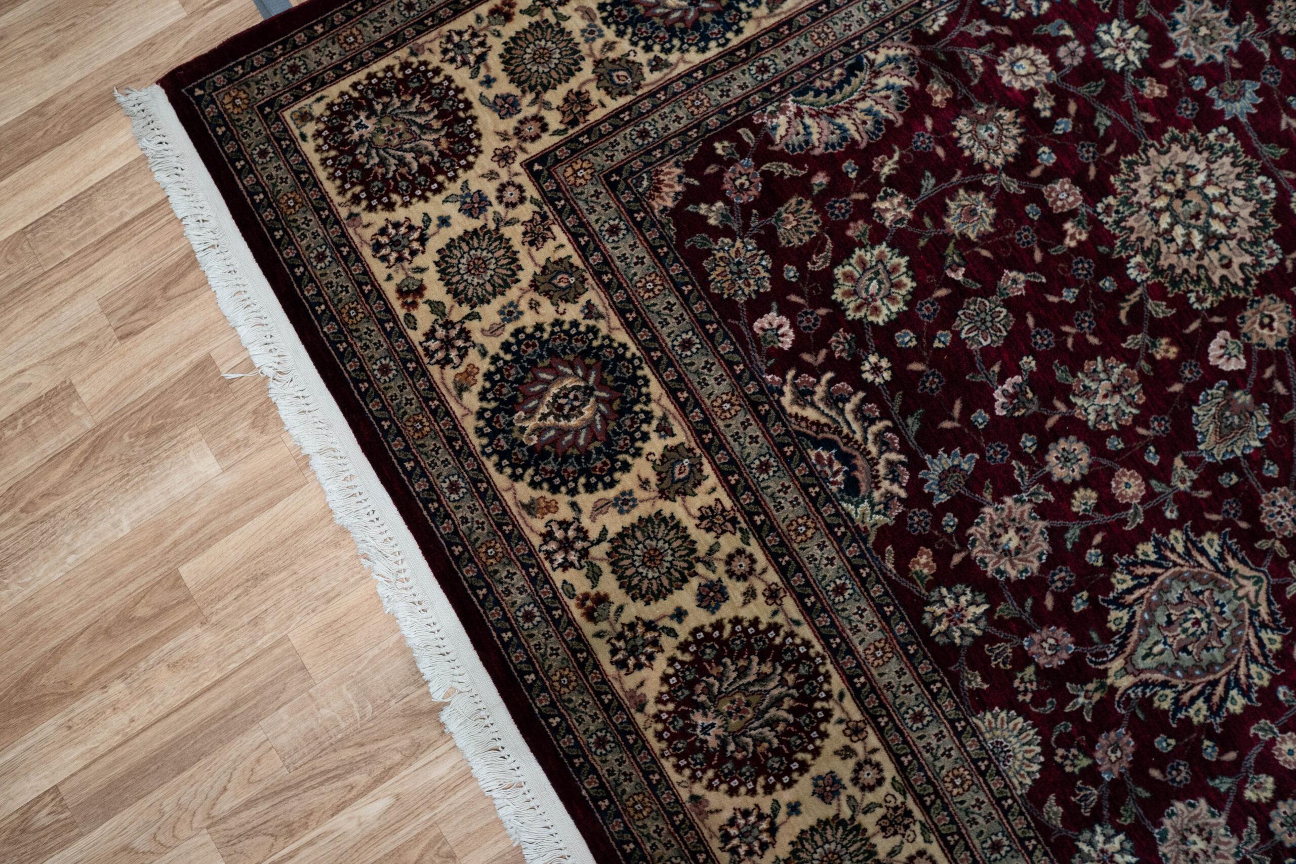 Kashan Wool Pile Rug 8'x10' View 3