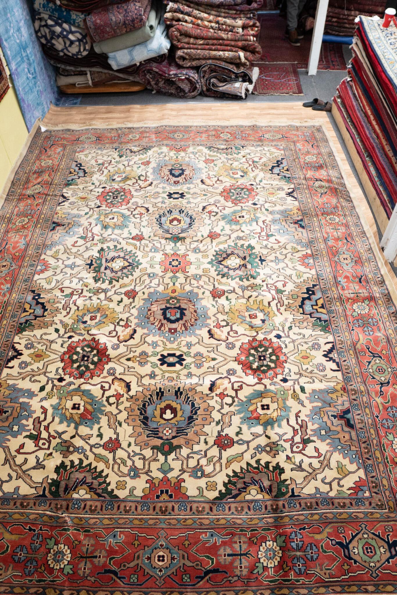 Serapi Rug 10.0x14.0 View 7