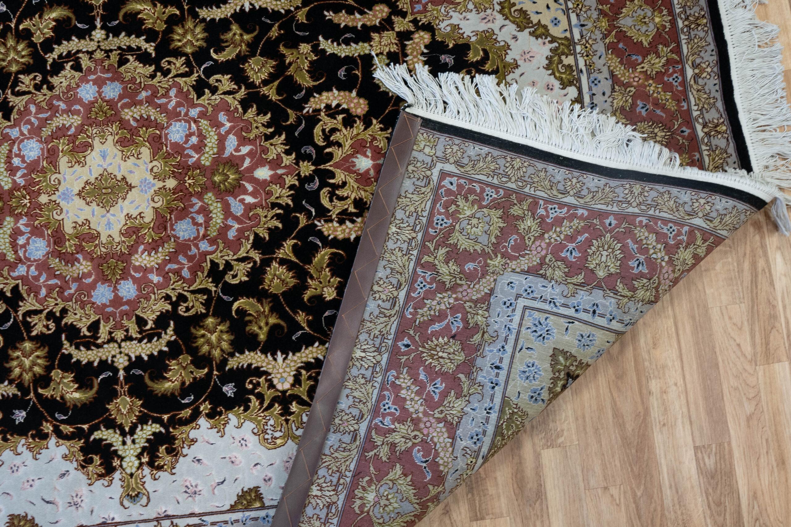 Tabriz Wool Silk Rug 5.6'x7.6' View 4