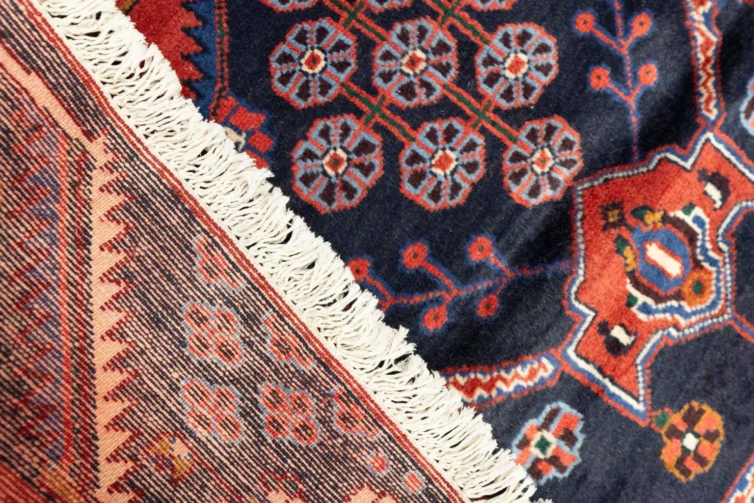 Nahavand 4.0 × 6.4 View 4