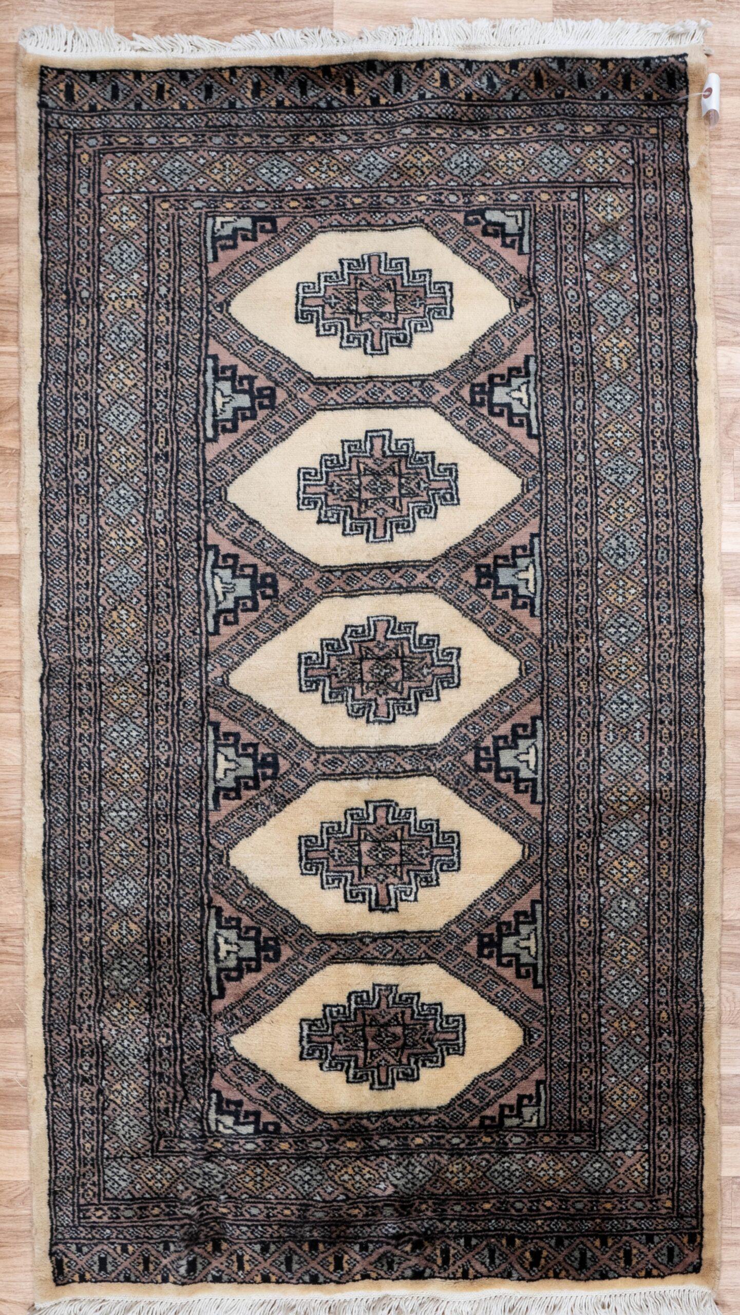 Bokhara Wool Rug 3.0x5.0