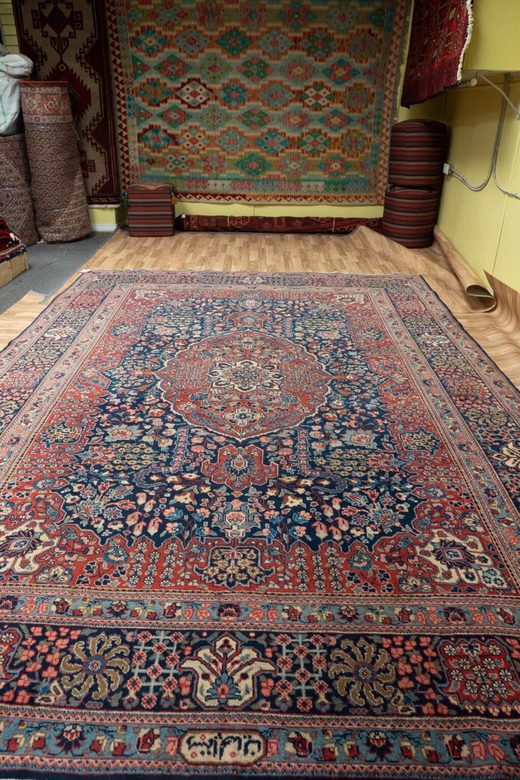 Mashad Wool Rug 8.0x11.2 View 1