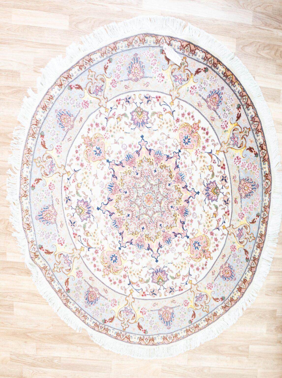 Tabriz Wool Silk Rug 5'x5' View 4