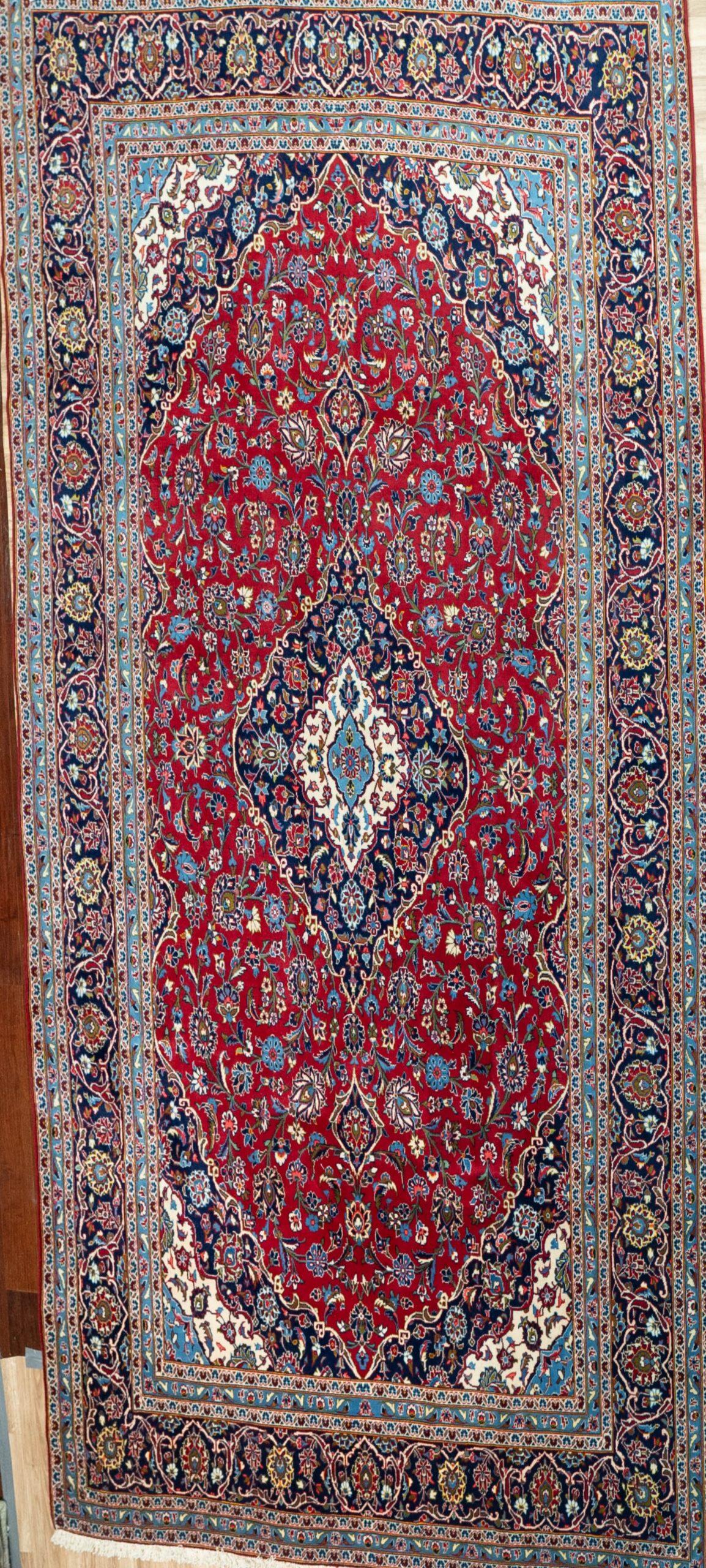 Kashan Wool Rug 8.1'x12.4' View 1