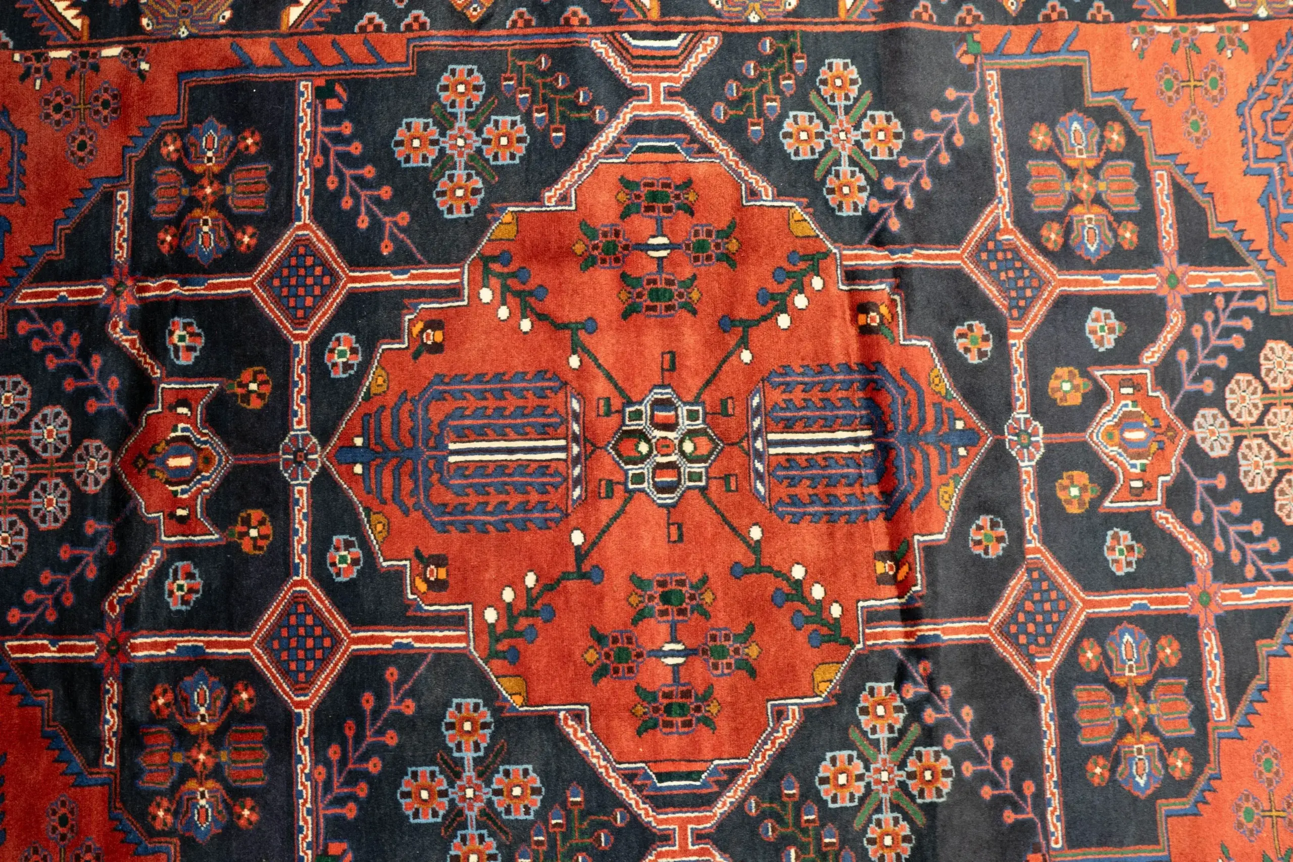 Nahavand 4.0 × 6.4 View 2