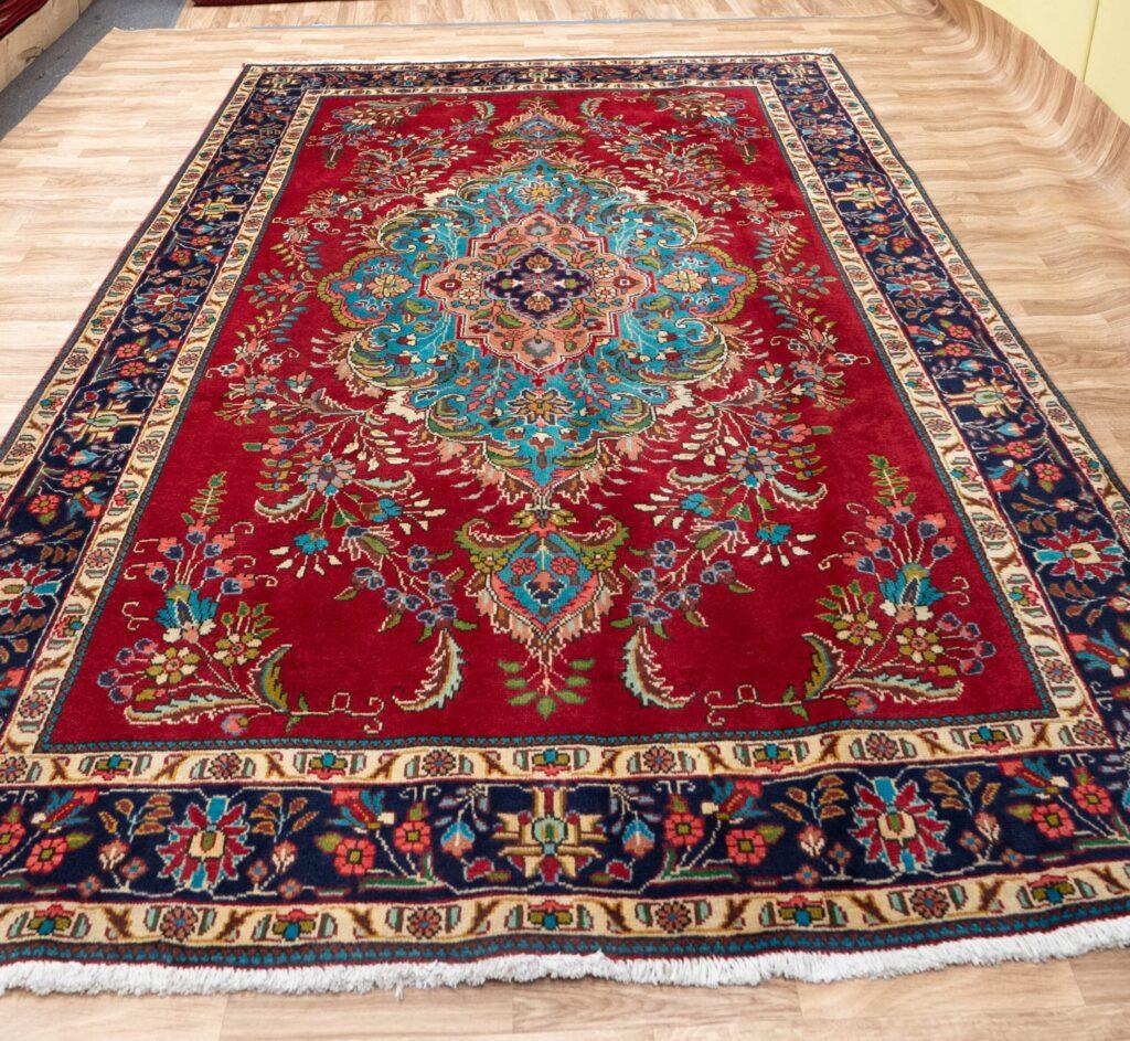 Tabriz Wool Rug 6.6x9.6 View 4