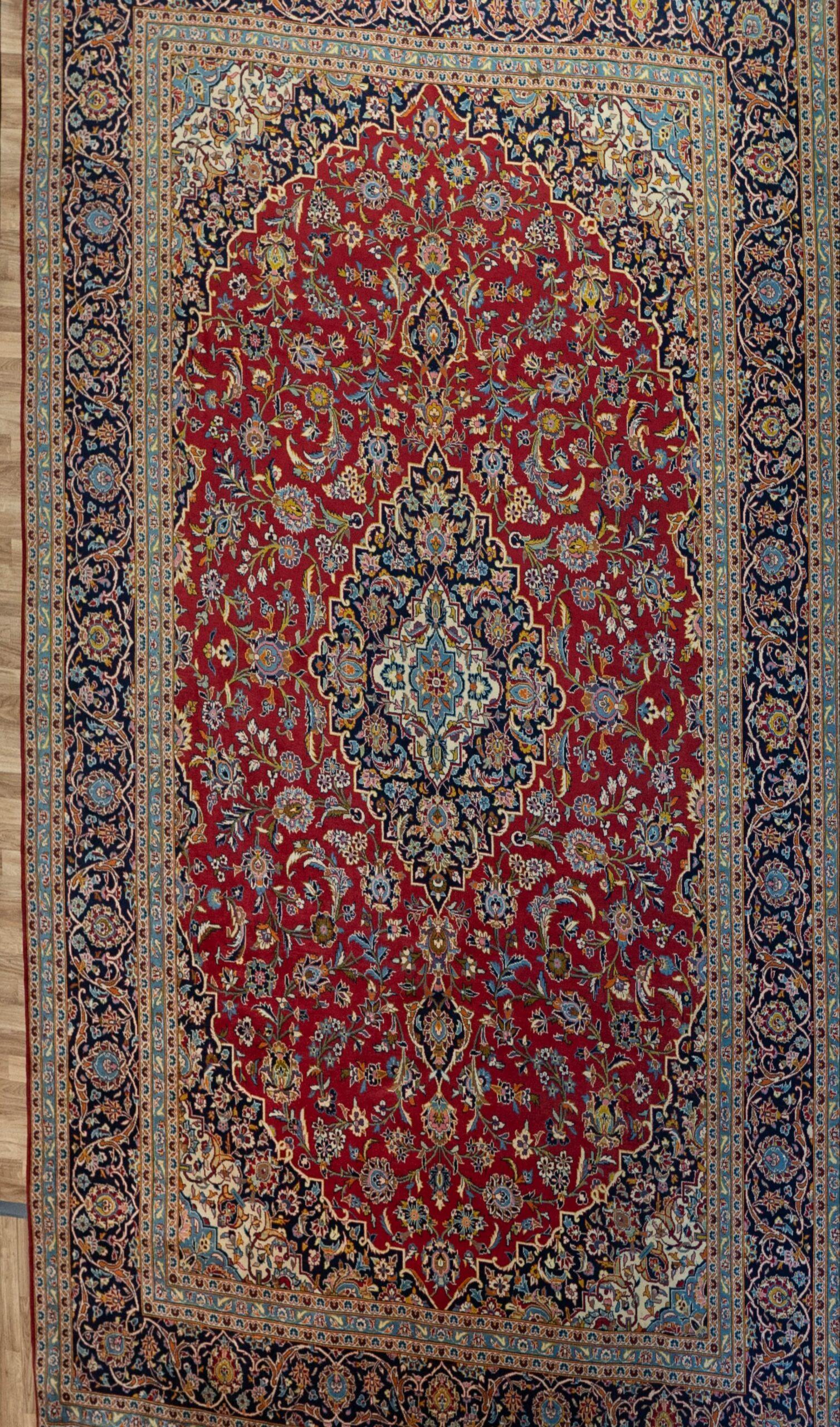 Kashan wool Silk Rug 9.9'x12.8' View 2