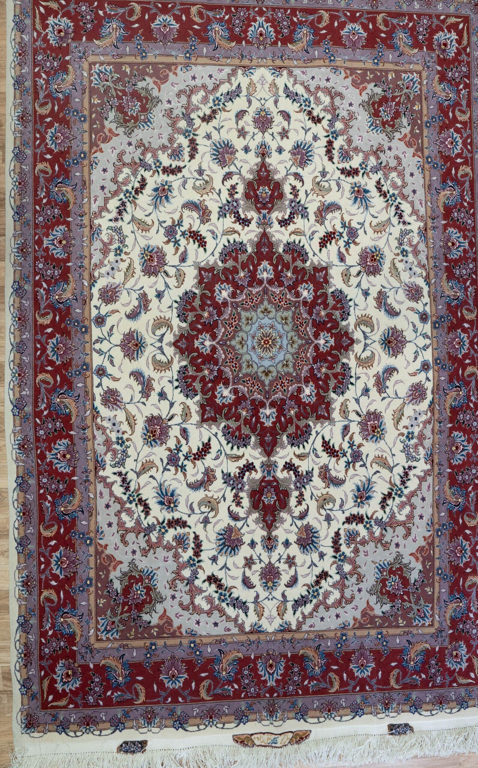Tabriz Wool Silk Rug 5'x7'