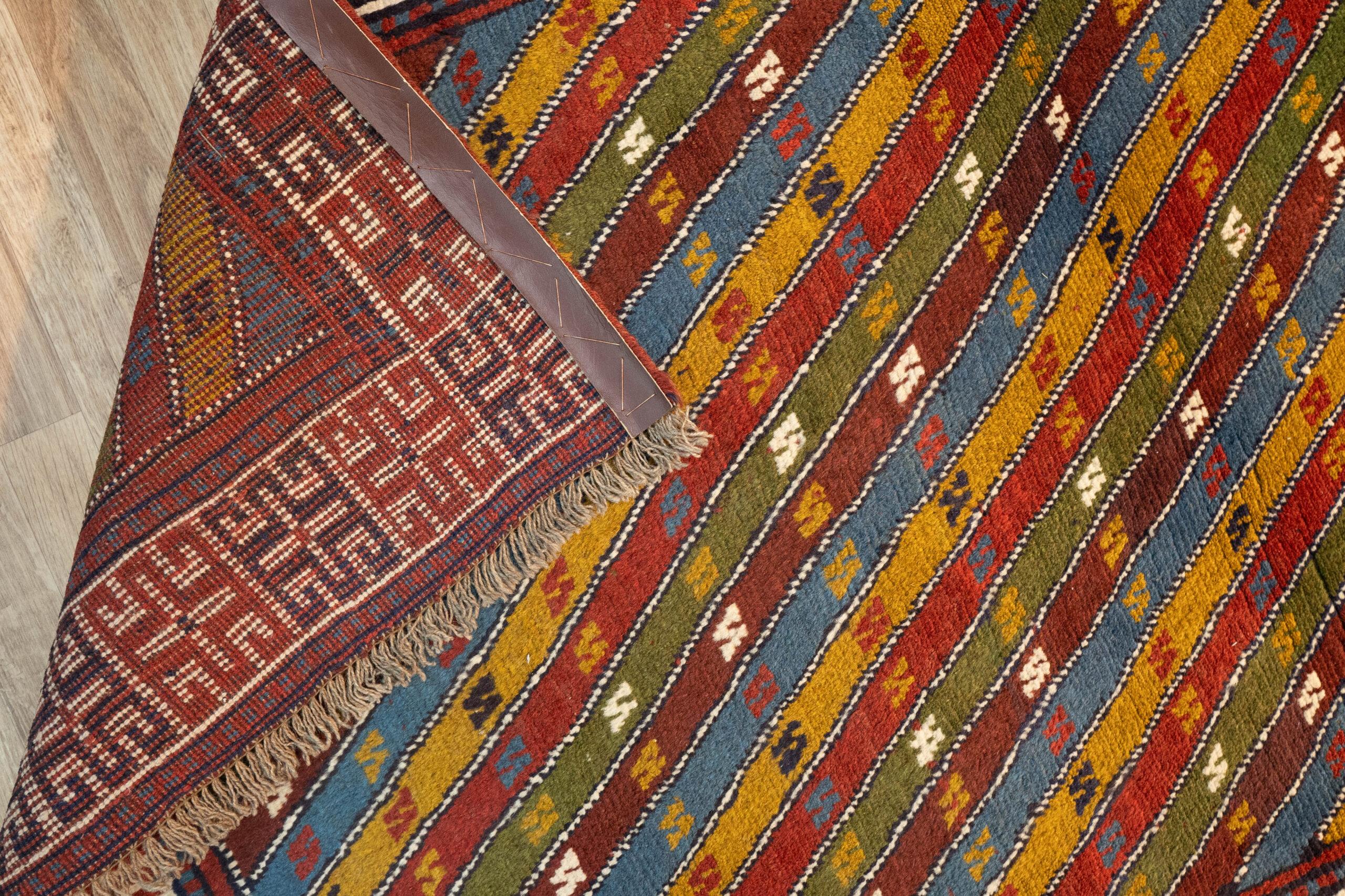 Guchan Wool Rug 3.7'x6.2' View 4